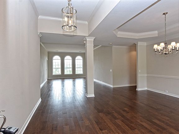 4th image of 8522 Sweet Cherry Dr