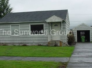 3052 Hemlock St, Longview, WA 98632