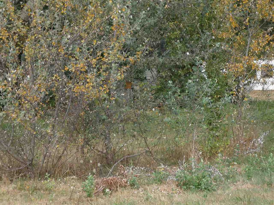 2nd image of 52221 County Road 5
