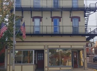 101 W Race St APT 303, Pottsville, PA 17901