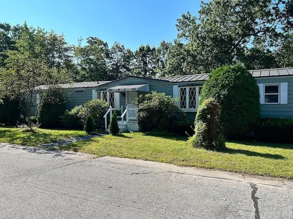 98 Riverledge Drive, Goffstown, NH 03045