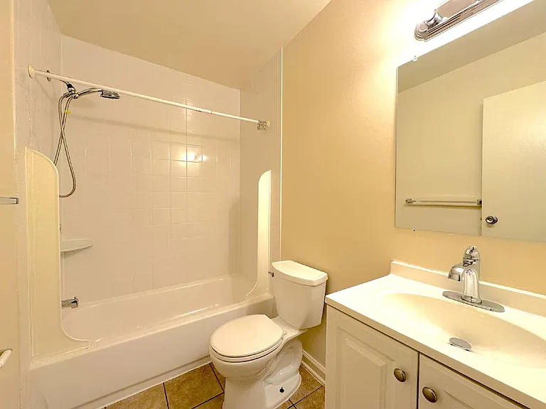 4657 Logsdon Dr — Photo 14