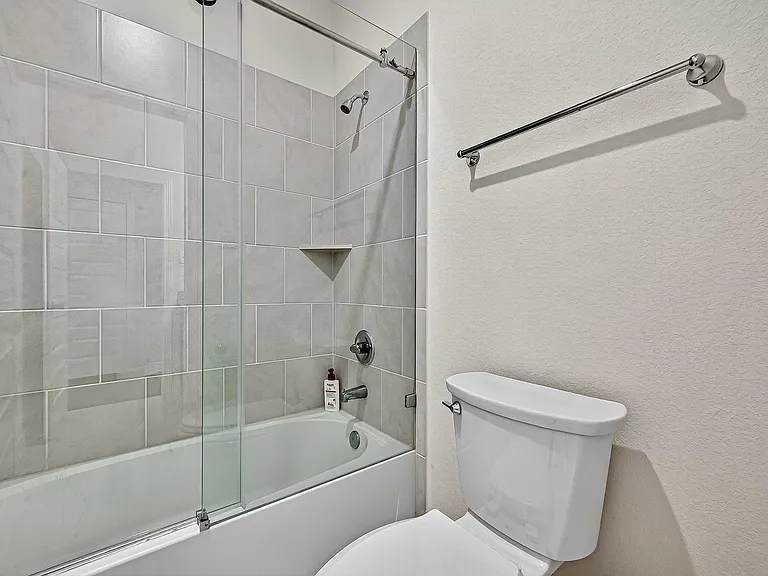 24607 Carleton Lake Ln — Photo 32
