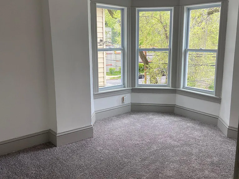661 Myrtle Ave — Photo 10