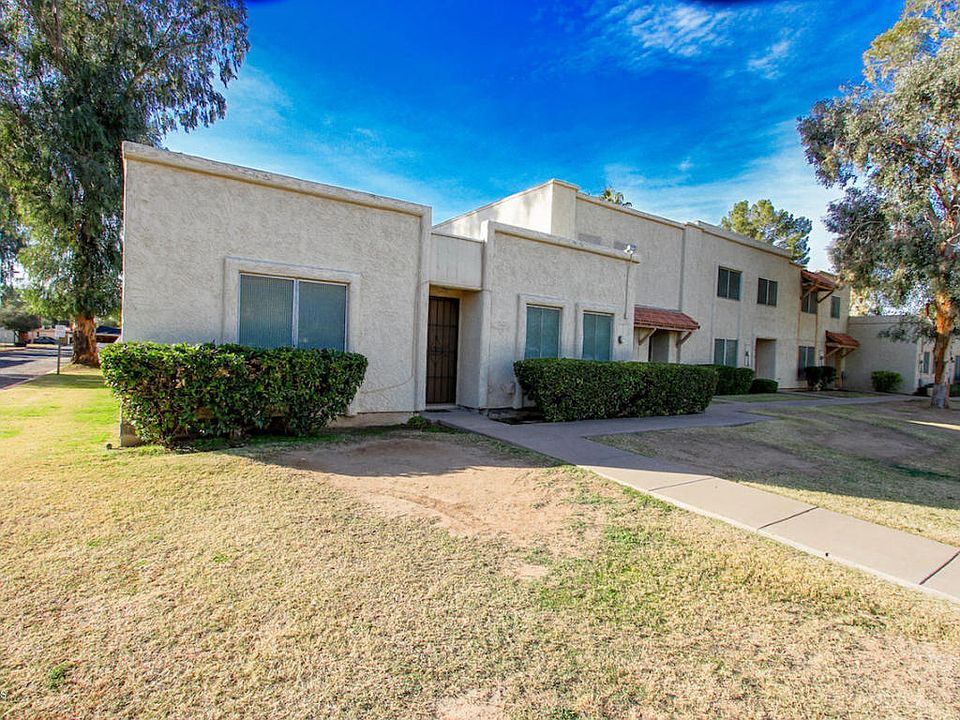 1st image of 8021 N 31st Dr