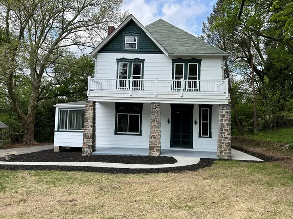 2636 Noblestown Rd, Pittsburgh, PA 15205