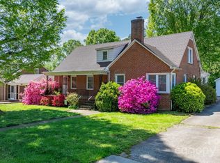 112 S 2nd Ave, Maiden, NC 28650