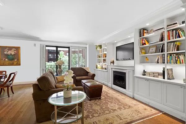 1st image of 10 W 66th St APT 4G