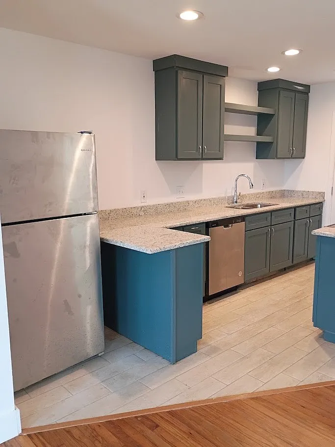 905 Louisiana Ave — Photo 4