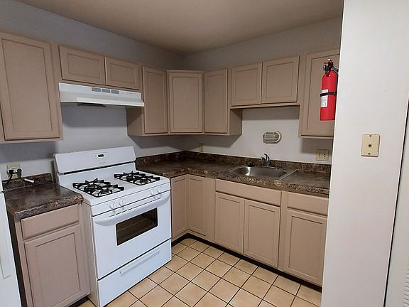 4th image of 220 E Lane Ave #2d5d9f709