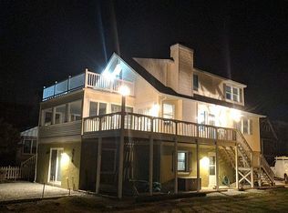 100 New Castle Dr, Bethany Beach, DE 19930