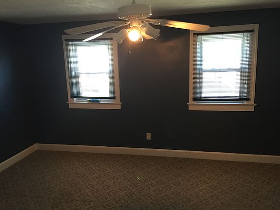 3rd image of 126 Courtland Ave
