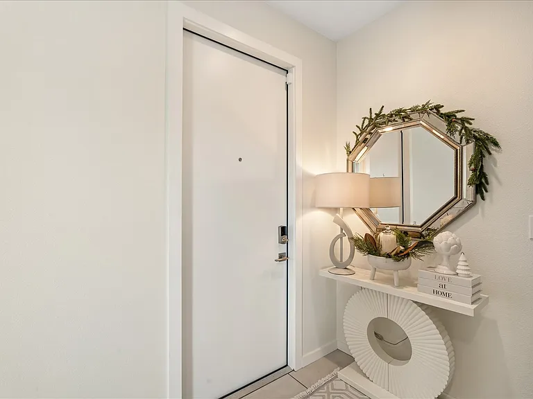 1910 W North A St #6 — Photo 16