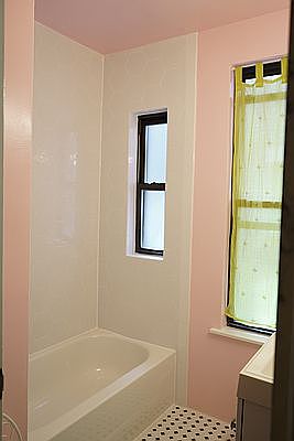 3rd image of 210 Thompson St APT 4AN