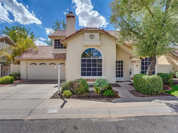 2nd image of 3925 E Orchid Ln