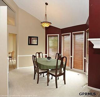 4th image of 1424 N 158th Ave