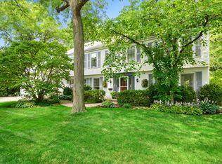 1410 Hollywood Ave, Glenview, IL 60025