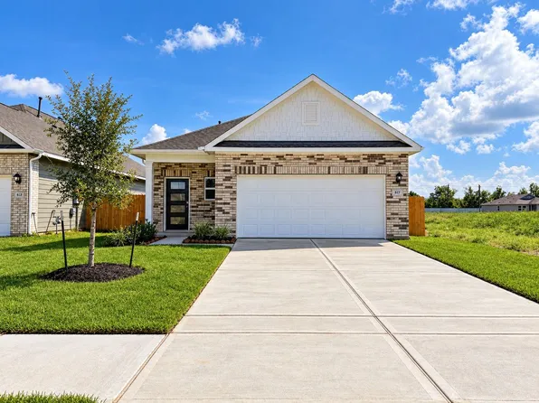 817 Apple Blossom Dr, La Marque, TX 77568