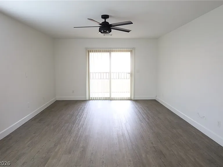 5469 Atrium Woods Ln — Photo 18