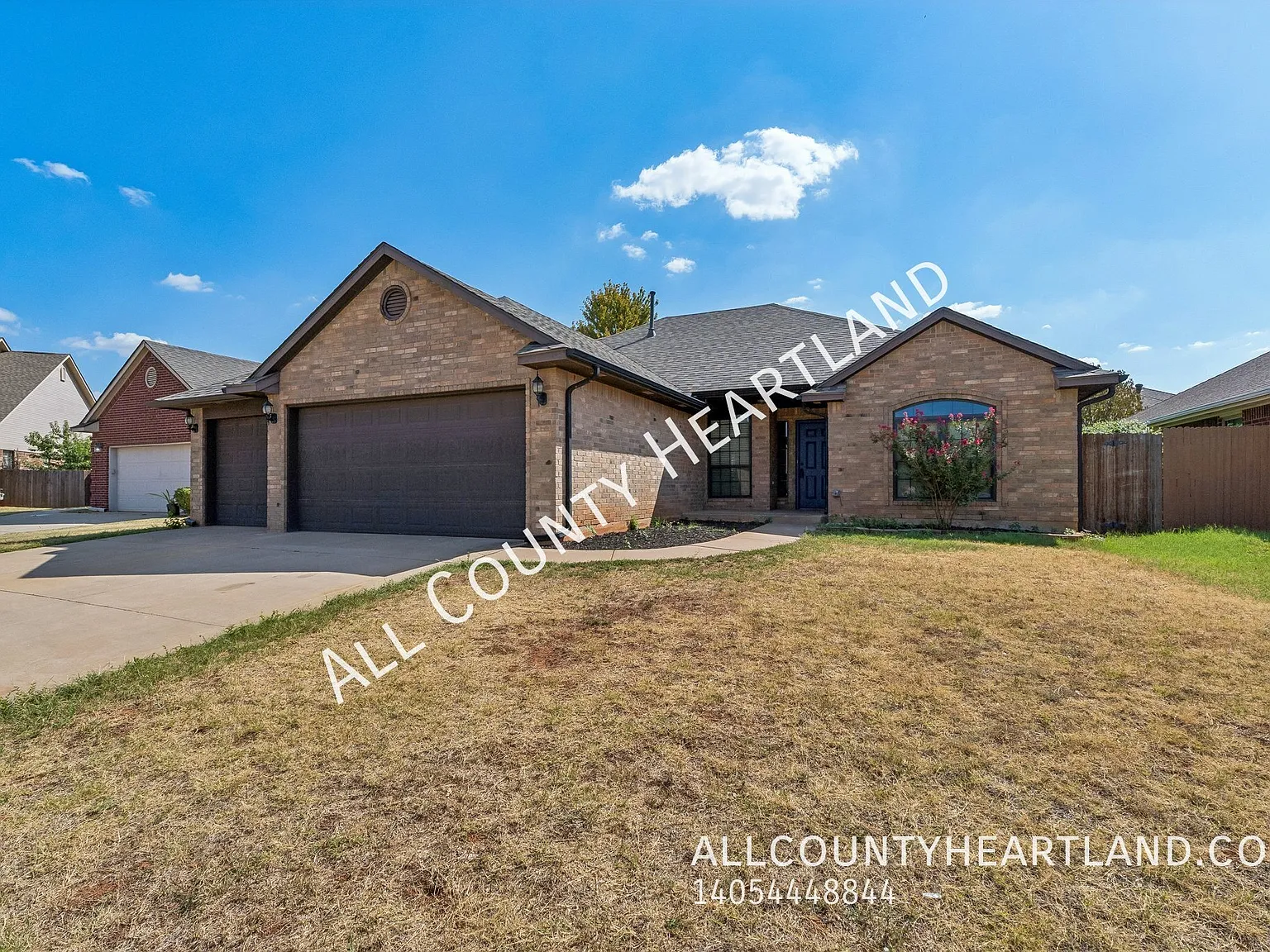 Updated Edmond Move In Ready Home for Lease! — Photo 1