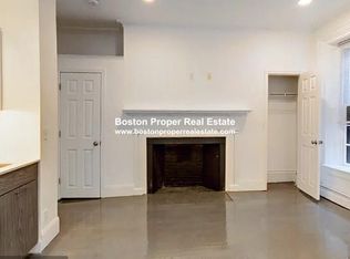 24 Joy St #2T, Boston, MA 02114