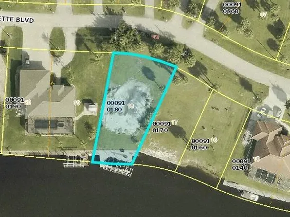 13425 Marquette Blvd #18, Fort Myers, FL 33905