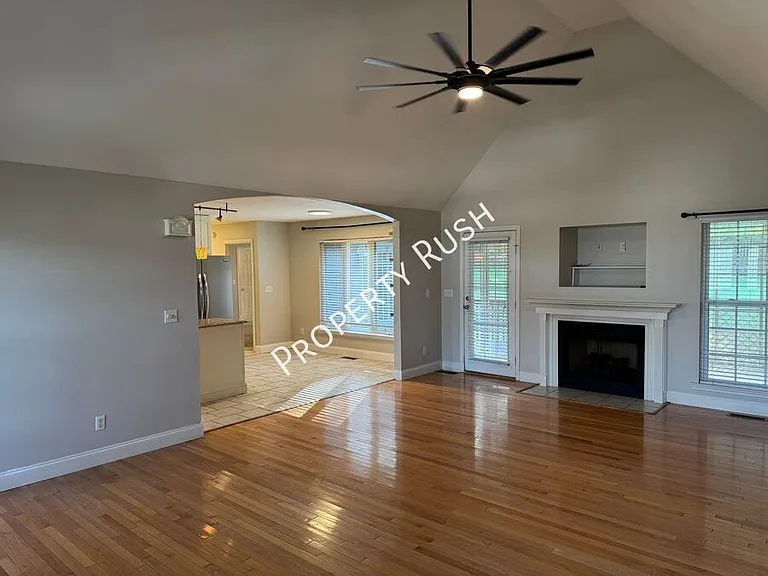 196 Blue Heron Dr — Photo 6