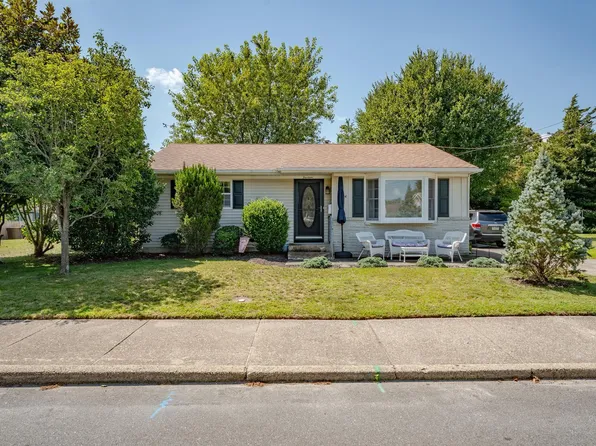 14 Merion Dr, Somers Point, NJ 08244