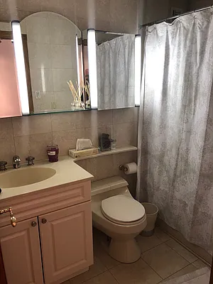 Rented by Freehold Estates Inc | media 11