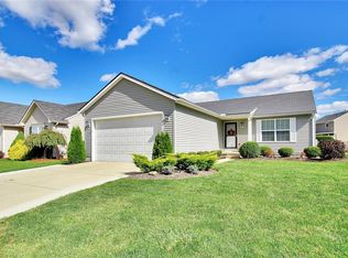 6275 Greenview Trl, North Ridgeville, OH 44039