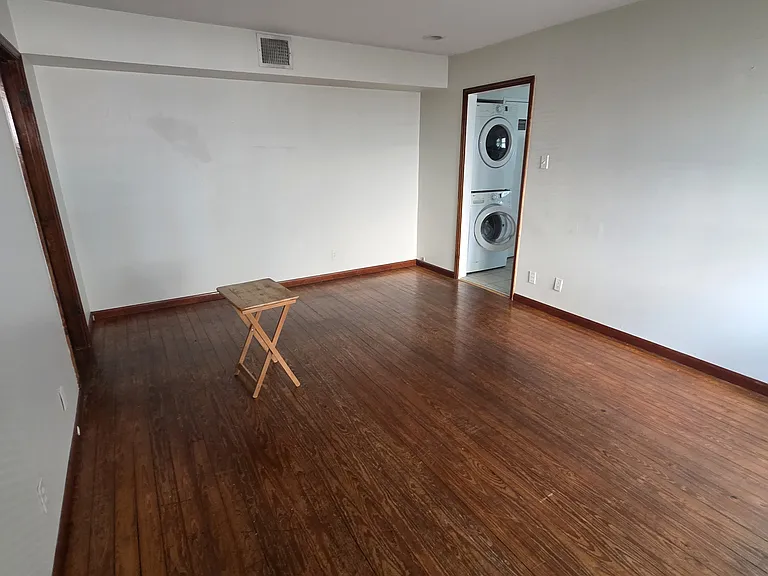 603 Teetshorn St #B — Photo 13