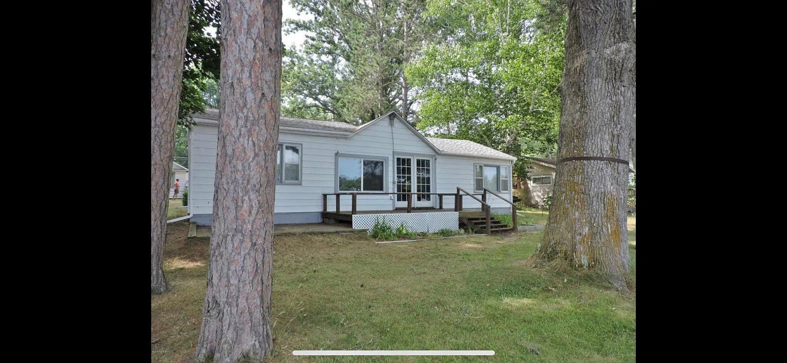 11550 Maple St photo 1