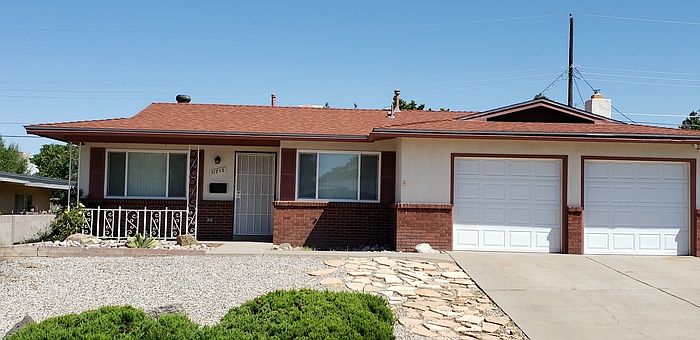 1st image of 11713 La Cueva Ln NE
