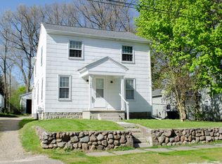 160 Ridgewood St, Kalamazoo, MI 49001