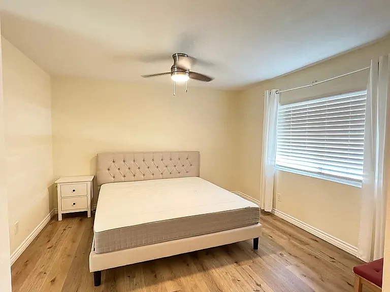 1419 Millcreek — Photo 14