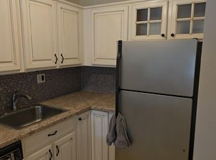 46 Township Line Rd APT 218, Elkins Park, PA 19027