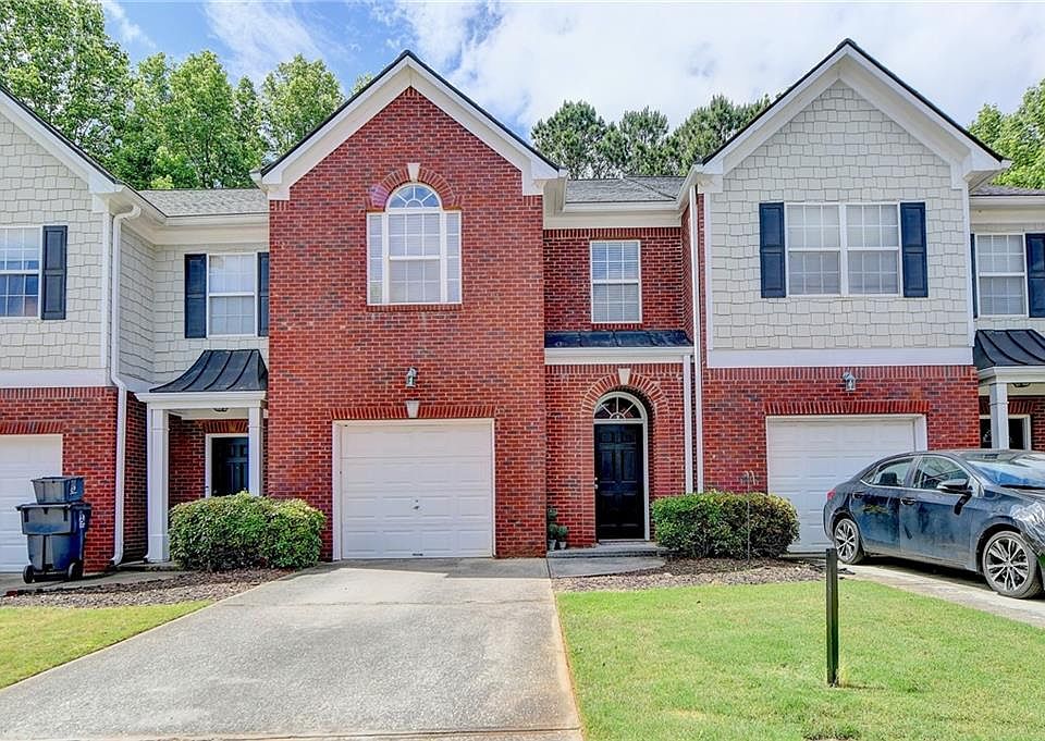 1st image of 2920 Montague Place Dr