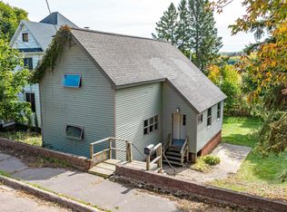 820 Summit St, Hancock, MI 49930