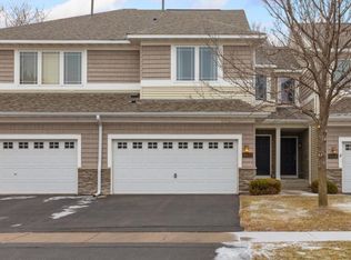 10522 Bay View Ln, Woodbury, MN 55129