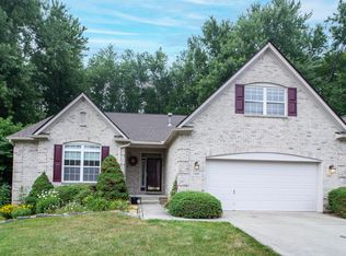 1560 Glen Manor Ct, Carmel, IN 46033