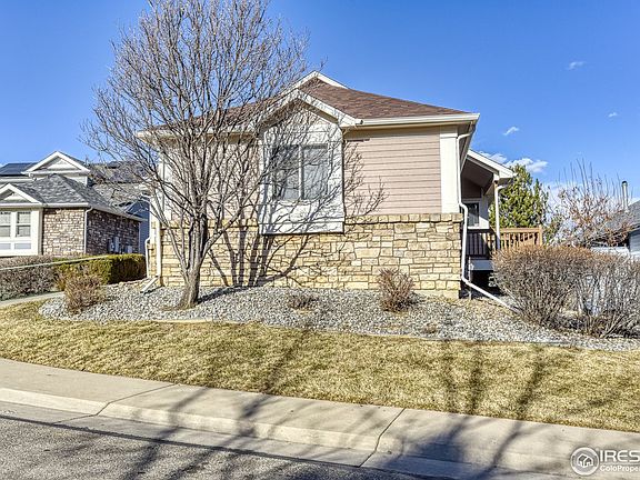3rd image of 319 Cliffrose Cir