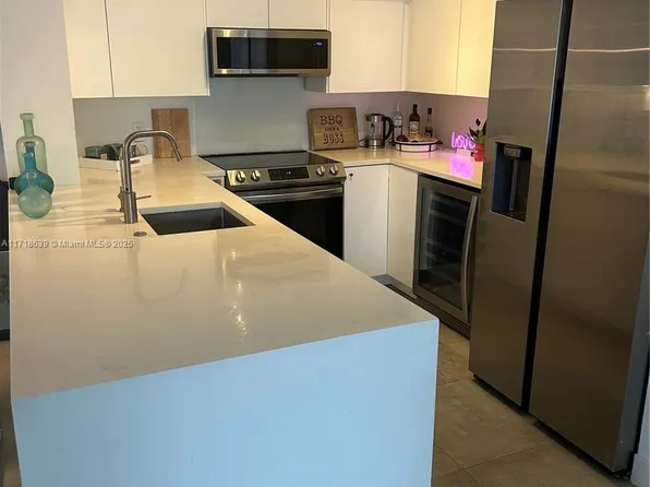 90 Alton Rd APT 303, Miami Beach, FL 33139