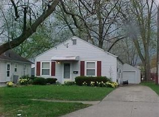 224 Hayes Ave, Elyria, OH
