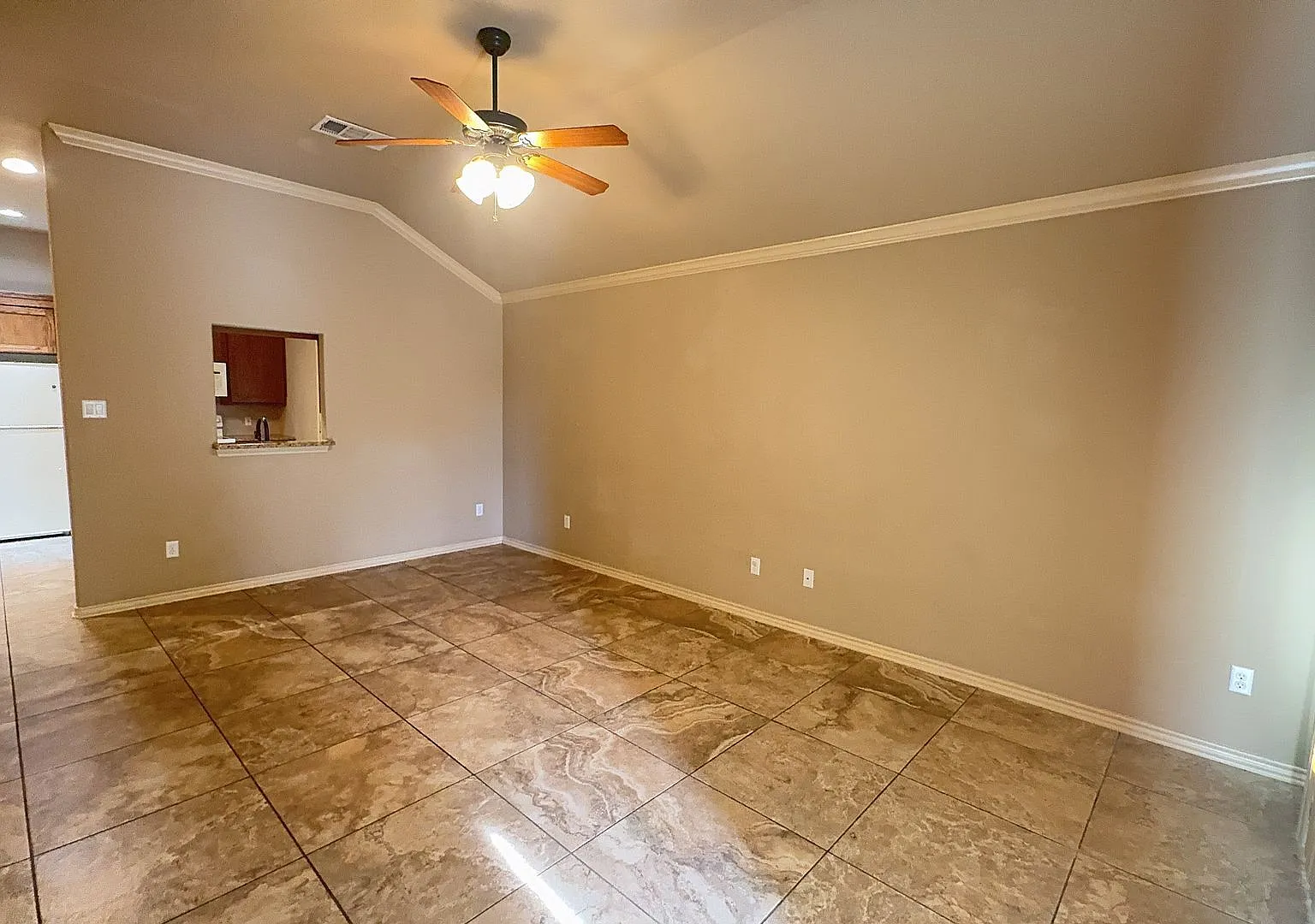 2111 Bachelor Button Dr — Photo 2