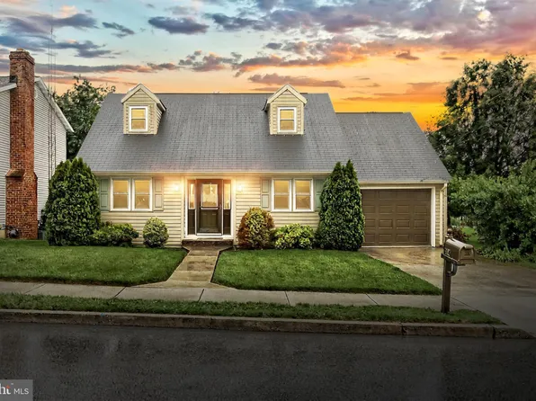 514 Hartman Ave, Hanover, PA 17331