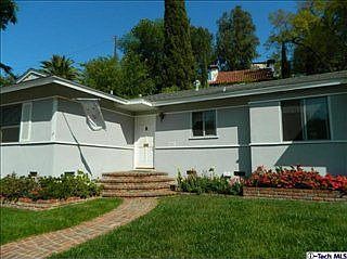 2nd image of 1270 Upton Pl