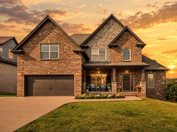 425 Carson Bailey Ct, Clarksville, TN 37043