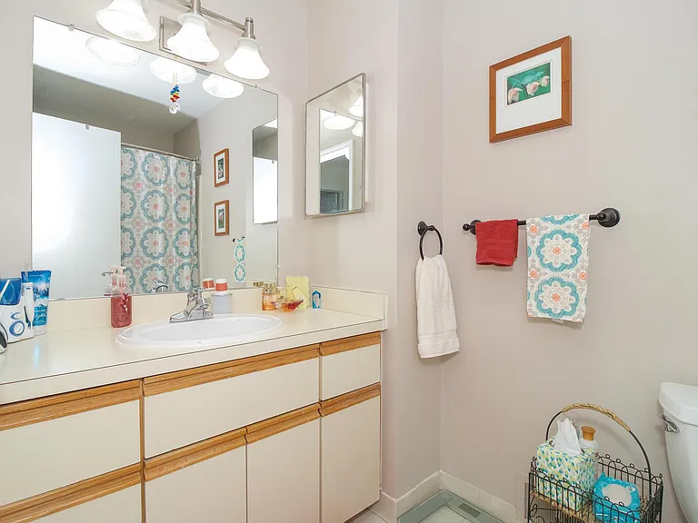 2158 Hidden Meadows Dr #C — Photo 5