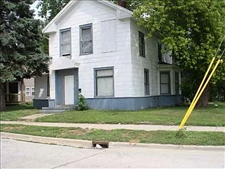 801 W Jefferson St photo 1