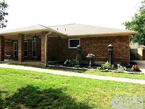 4th image of 155 Villa Creek Dr